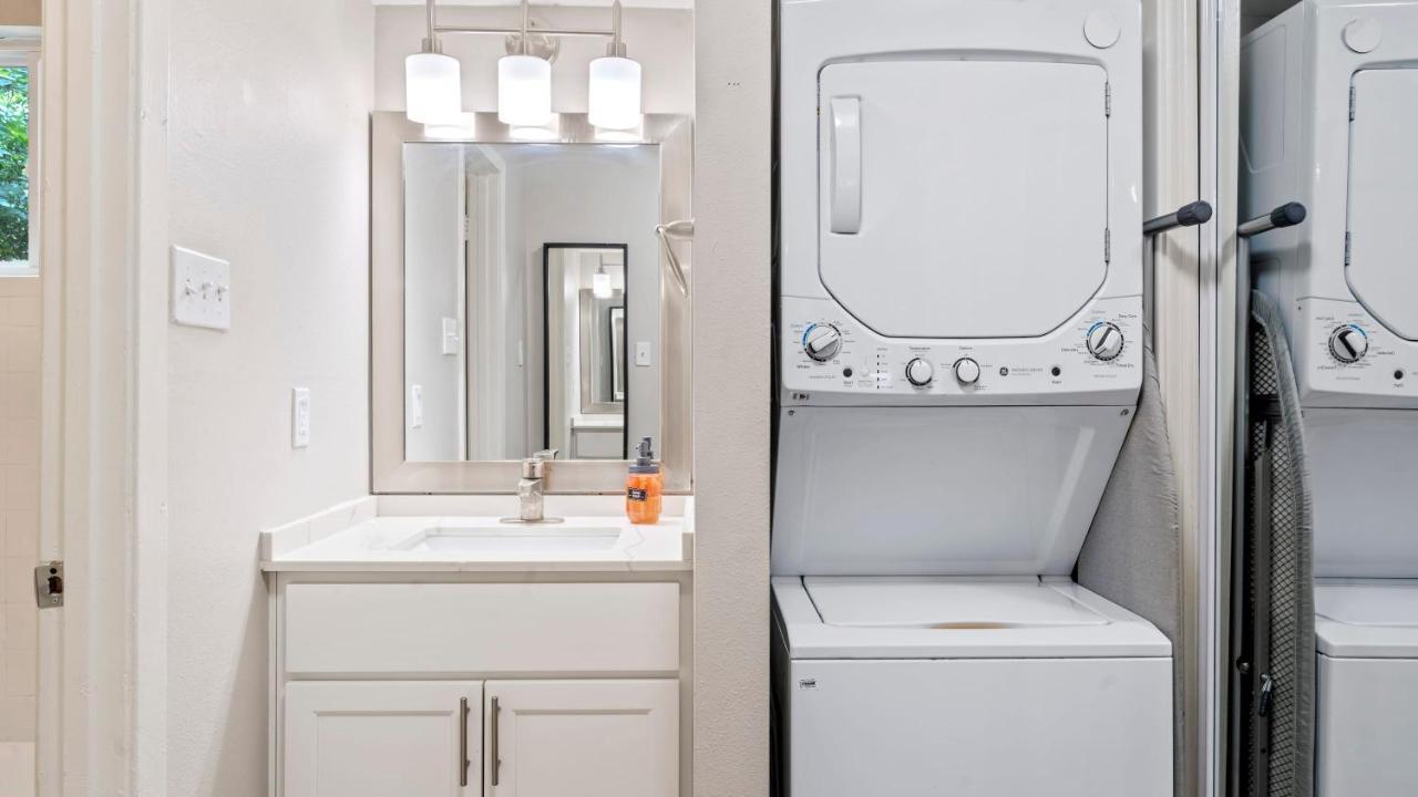 Cozy Efficiency Studios Close To Downtown And Domain Austin Exteriör bild